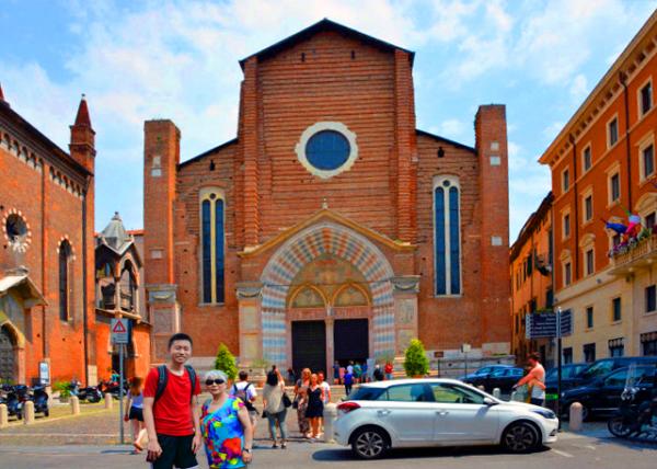 2018-07-10_Church_Santa Anastasia_Façade-20001.jpg