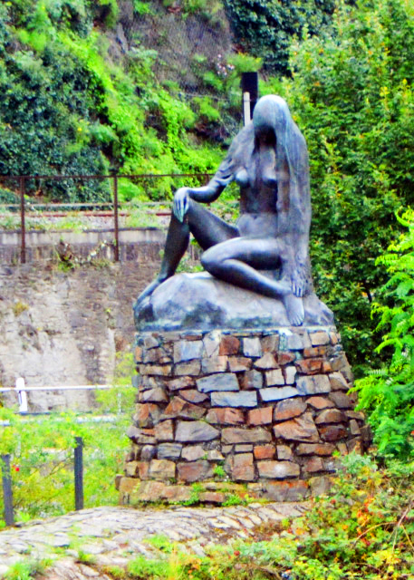 2017-08-19_Lorelei_The Lorelei-16' Mermaid Statue ������Ů��ʮ��Ӣ�߸ߵĵ���0001.JPG