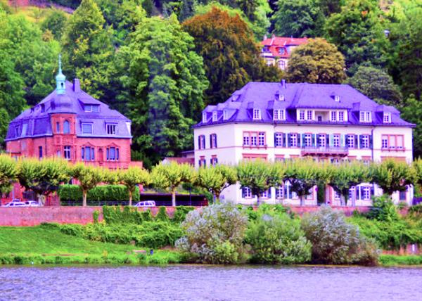 2017-08-20_Bldg_Mansion District @ Waterside of Neckar River-80001.JPG