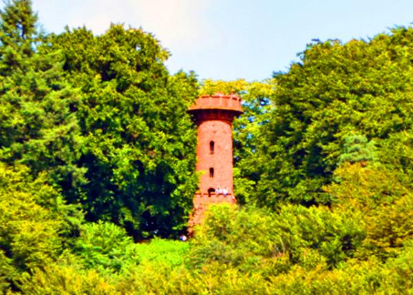 2017-08-20_Heiligenberg Tower & Ruins of Late 11th-Century Monastery of St. Stephen ������������11��������ʥʷ�ٷ��޵�Ժ����0001.JPG