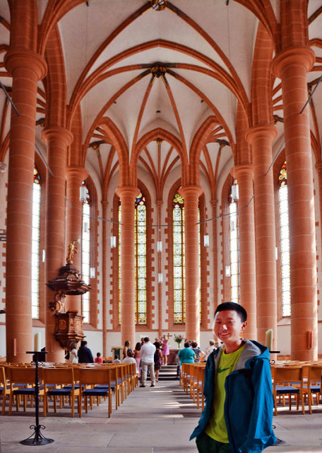 1774211296767124.jpg 2017-08-20_Church of the Holy Spirit_Nave0001.JPG