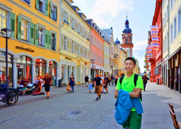 2017-08-20_Street_Hauptstraße ����-30001.JPG