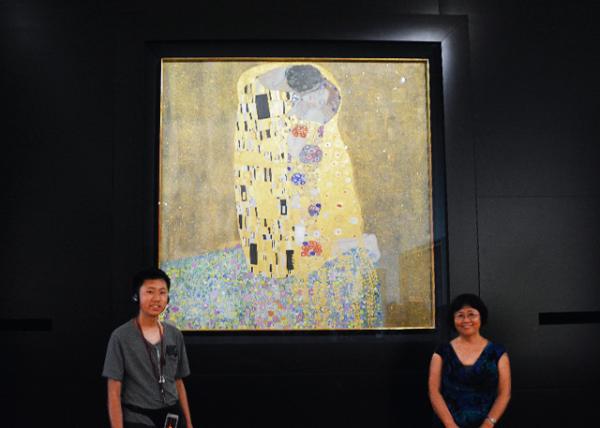 2017-07-09_Belvedere_Gustav Klimt The Kiss 1907-08 Oil & Gold Leaf on Canvas0001.JPG