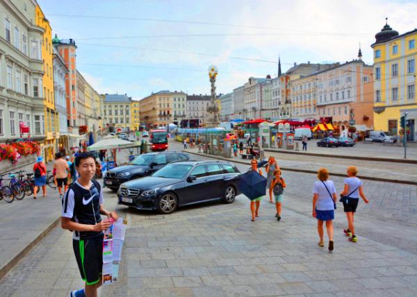 2017-07-07_Hauptplatz Main Square ���㳡0001.JPG