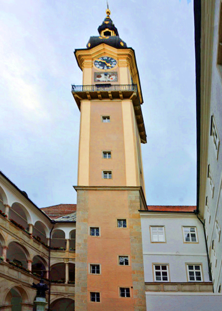 2017-07-07_ Mariendom_Bell Tower of Neogothic New Cathedral ����á��¸���ʽ��¥-10001.JPG