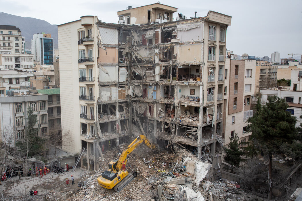 ����һ�����Կ�Ϯ��ĵº�����