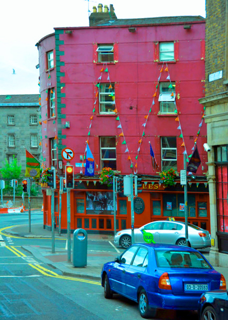 2016-07-10_Doyle's_ 19C Bar w Bare Brick Walls & Stripped Wood Floors Serves Pub Grub Classics ����שǽ�ں�ԭľ�ذ�װ���ṩ�ҳ���ʳ�����ʮ�����;ư�0001.JPG