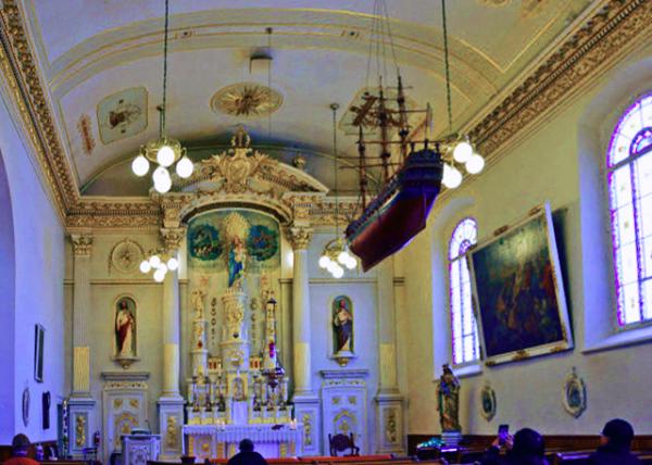 2017-05-28_Church_Église Notre-Dame-des-Victoires_Nave ������-20001.JPG
