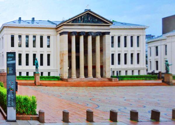 2016-06-26_University of Oslo Faculty of Law_The Nobel Peace Prize Awarded Annually from 1947 to 1989��˹½��ѧ��ѧԺ��1947��1989���ŵ�������佱�ĵط�.0001.JPG