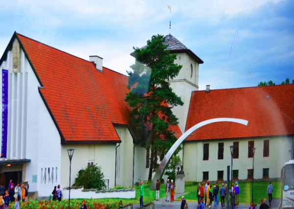 Viking Ship Museum0001.JPG