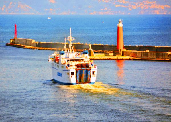 2015-07-03_Port of Naples_Molo San Vincenzo Lighthouse ʥ��ɭ����ͷ����0001.JPG