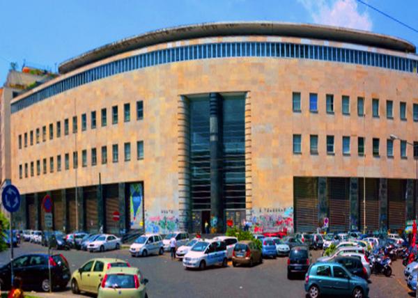 2015-07-03_Posta Centrale @ Piazza Matteotti ���ذµٹ㳡�������ʾ�0001.JPG