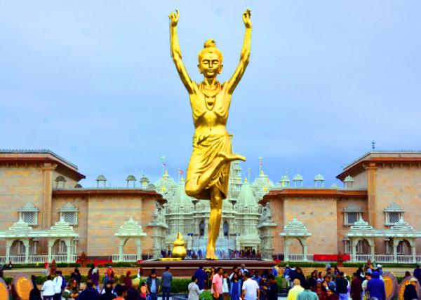 2024-05-04_Yogis Evolved & Created Beautiful Mandirs to Uphold These TraditionsAs an Expression of Their Spiritual Faith0001.JPG