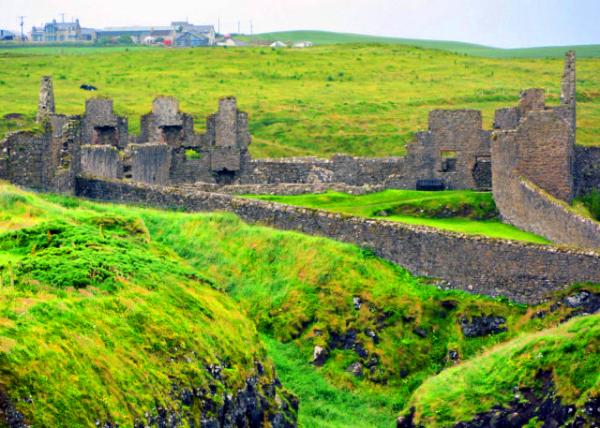 2016-07-11_Ballycastle_Bonamargy Friary-80001.JPG