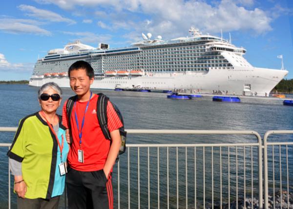 2016-07-04_Nynashamn_Regal Princess  ͣ��������˹�۵Ĺ���������̖�[݆0001.JPG