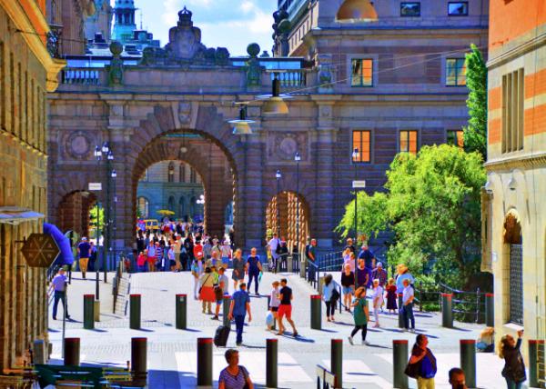 2016-07-04_Arches of Sveriges Riksdag �����Ṱ��0001.JPG