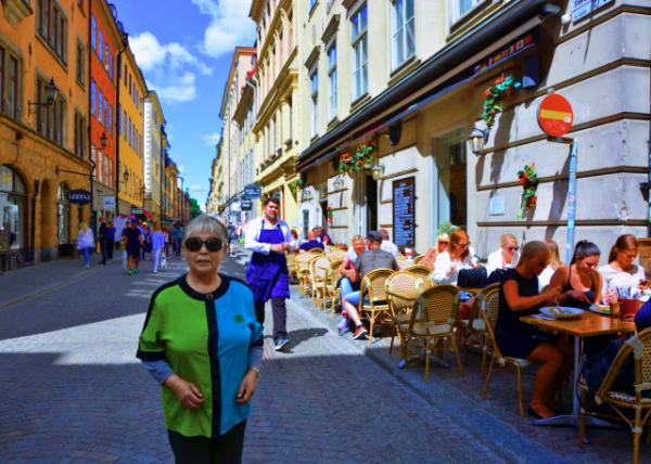 2016-07-04_Stora Nygatan_Cafe Dox �����֡����ſ��ȹ�0001.JPG