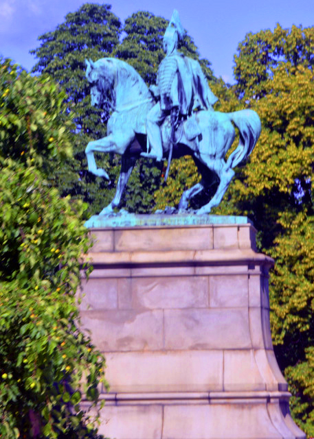 1774922660116789.jpg 2016-07-04_Statue of King Charles XV 雕像《查理十五世国王》0001.JPG