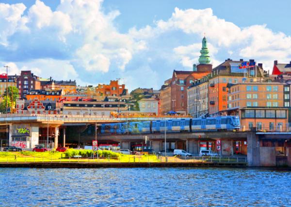 2016-07-04_A Southbound Full-Length (3 Car) C20 Metrotrain Departing from the Mariaberget Station ��������ɽվ������C20���ڳ��᳤�����е���0001.JPG