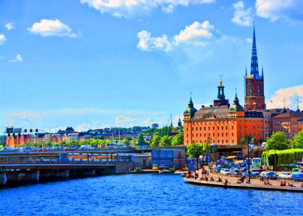 2016-07-04_Centralbron Viewed from Södermalm w Stockholm City Hall_ Riddarholmen_ and Gamla Stan ����������������ʿ�����ϳ�0001.JPG