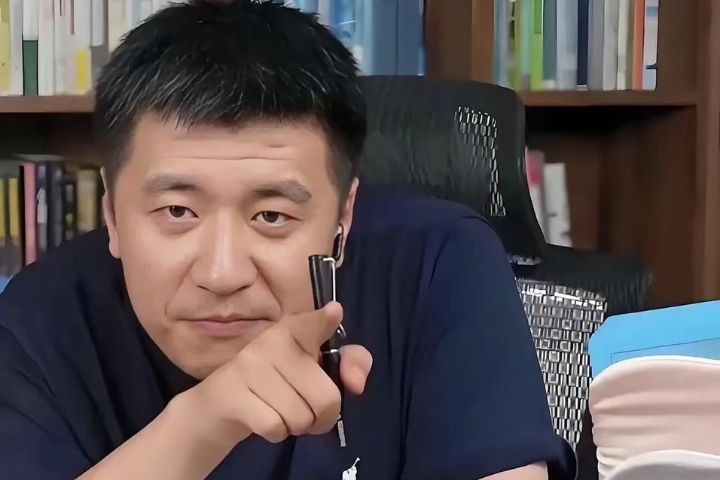 陸網紅講師張雪峰賬號被禁關注曾嗆攻台捐款惹議| i-media 愛傳媒