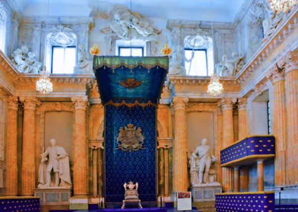 2016-07-04_Royal Palace_Throne Room 金銮殿-10001.JPG