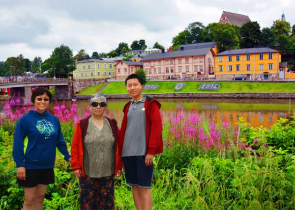 2016-07-03_Moat of Porvoo0001.JPG