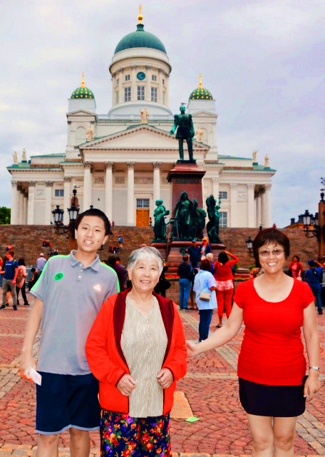 2016-07-03_Senate Square_Helsinki Cathedral-20001.JPG