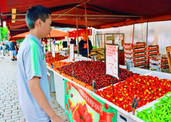 2016-07-03_Market_Veggie & Fruit0001.JPG