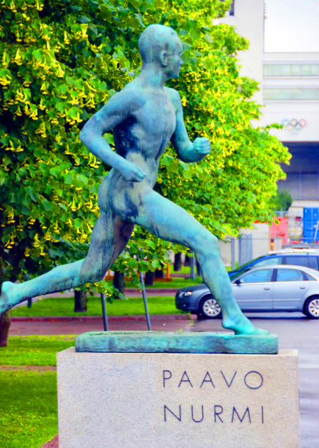 1775071951120214.jpg 2016-07-03_Statue_Paavo Nurmi0001.JPG