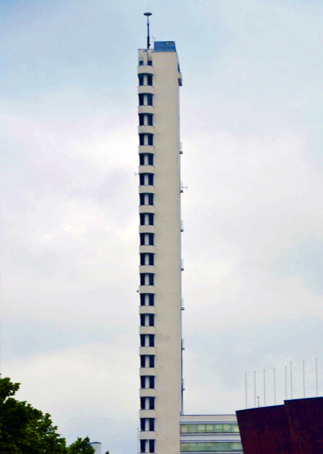 1775071973773099.jpg 2016-07-03_Olympic Stadium Towe0001.JPG