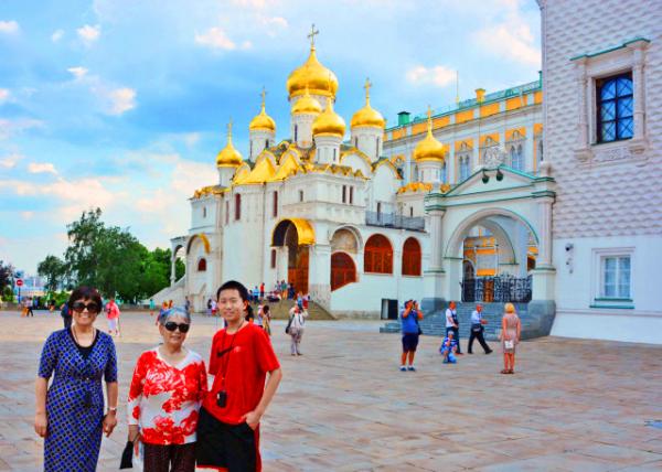 2016-07-01_Cathedral Square_Cathedral of the Annunciation-40001.JPG
