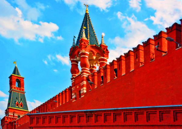 2016-07-01_Kremlin_Tsar's Tower & Nabatnaya Tower0001.JPG