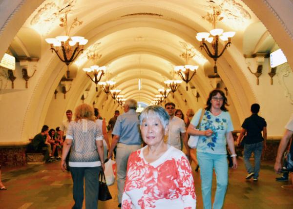 2016-07-01_Revolution Square Metro Station-30001.JPG