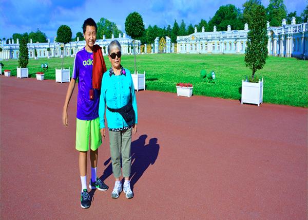 2016-07-02_Catherine Palace_Gate-30001.JPG