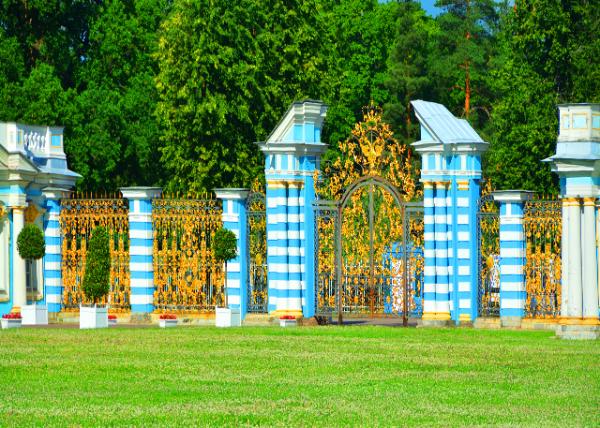 2016-07-02_Catherine Palace_Courtyard Gate ͥԺ��-10001.JPG