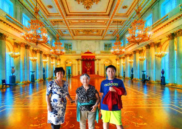 2016-07-02_Peterhof_Grand Throne Room ����ǵ�-10001.jpg