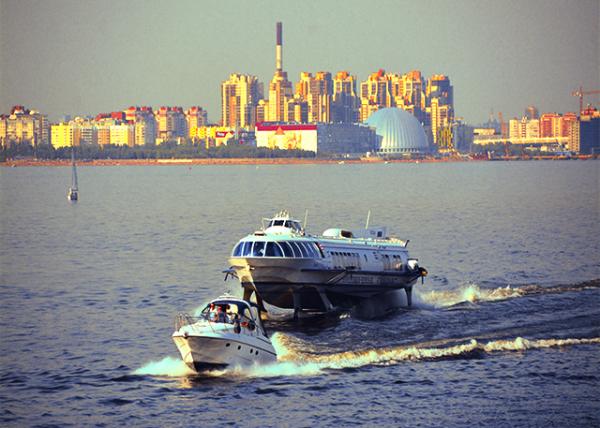 2016-07-02_Neva Bay_Hydrofoil Boat ��������ˮ����0001.JPG