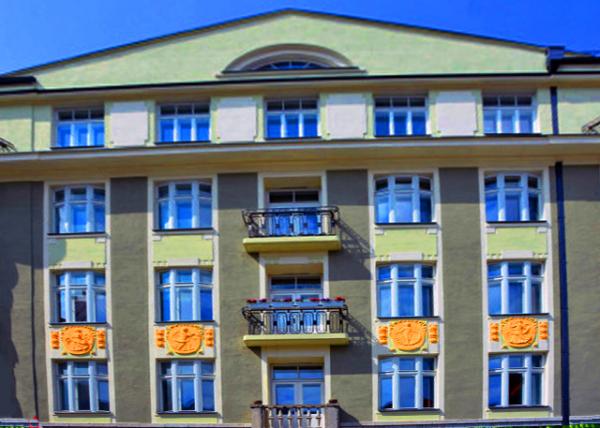 2016-06-30_KGB History Building Pikk 59 �ȿ�59�ſ˸��鱨�־�ַ-20001.JPG