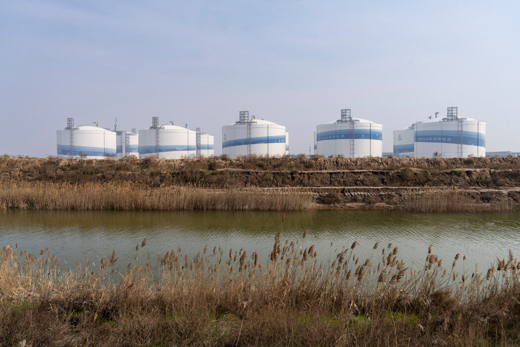 �й�ӵ��ȫ�����ĵر���Ȼ��������������������ж�ս�������ĳ����