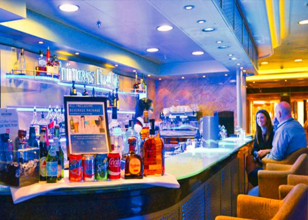 2016-06-28_Regal Princess_Princess Live Cafe0001.JPG