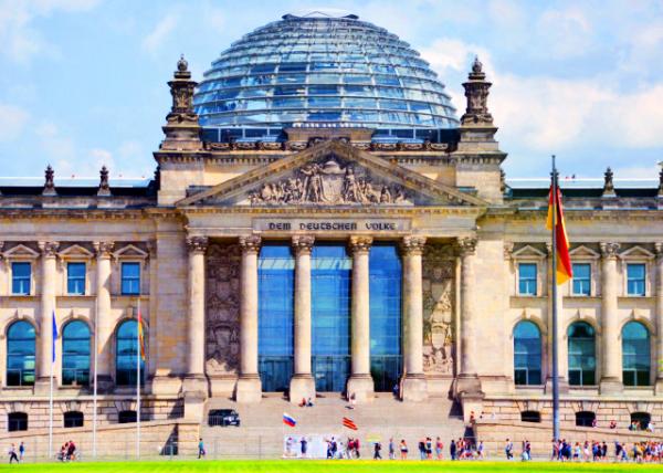 2016-06-28_Reichstagsgebäude_Façade �¹�������á�����-20001.JPG