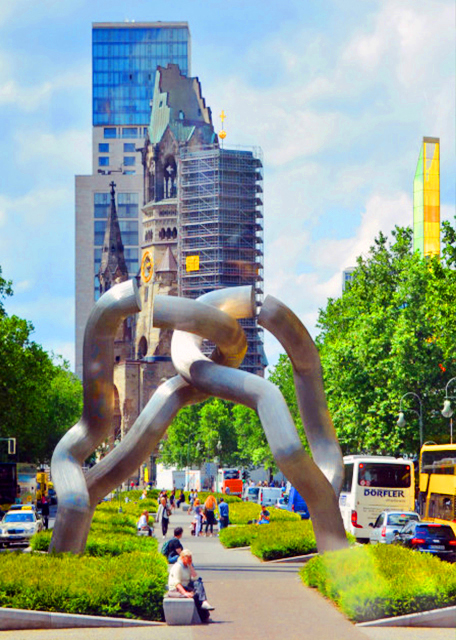 2016-06-28_Sculpture of Berlin & Kaiser Wilhelm Memorial Church ���ܡ����֡��������ʵۼ������-20001.JPG