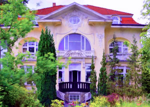 2016-06-28_Mansion_Hubertusallee 410001.JPG