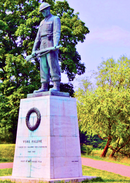 2016-06-25_Kastellet Citadel_Memorial to Our Fallen �����߼��0001.JPG