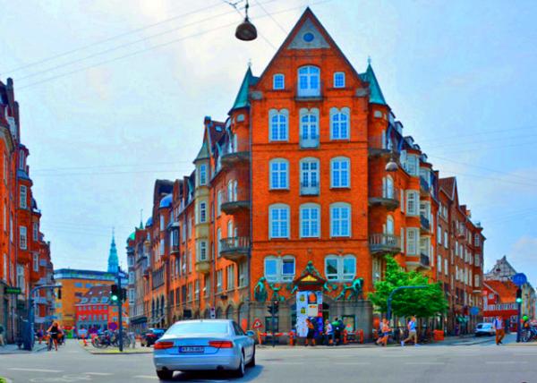 2016-06-25_Danske Bank the Largest Bank in Denmark �������С������������0001.JPG