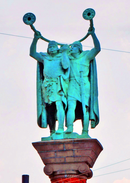 2016-06-25_Monument of Lur Blowers ����С���ּ��0001.JPG