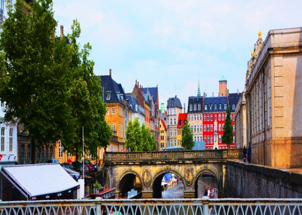 2016-06-25_Canal_Stormbroen over Slotsholmens Kanal & Frederiksholms Kanal �Ǳ����˺��������ҵ��˺��Ϸ籩��-10001.JPG