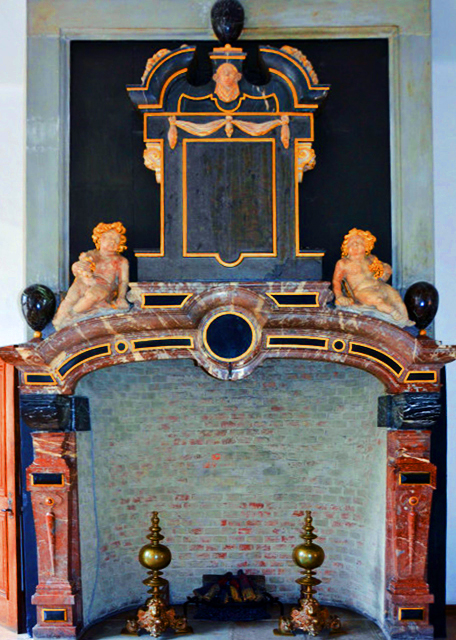 2016-07-06_Kronborg Castle_Fireplace ��¯0001.JPG