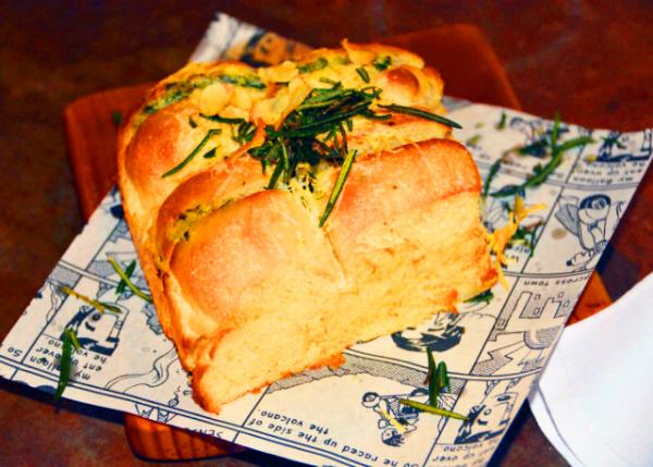 2016-06-23_Food_Ultimate Garlic Bread �ռ��������0001.JPG